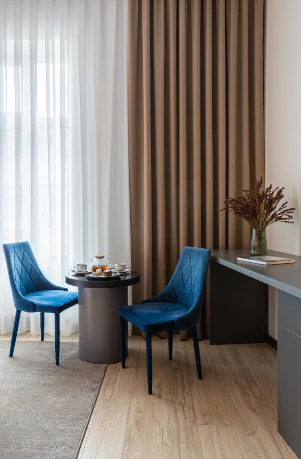 Villa Boutique Hotel Мукачево Экстерьер фото